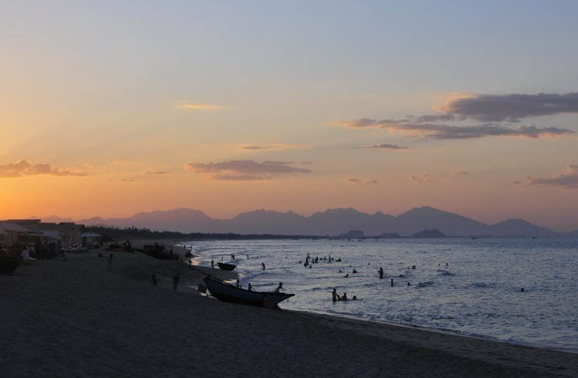 an-bang-beach-vietnam