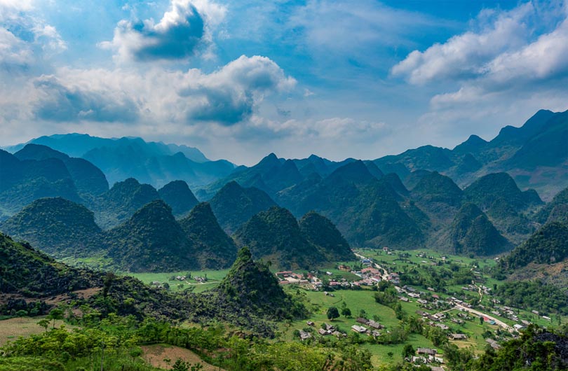 Ha Giang Loop Comfort Car Ride