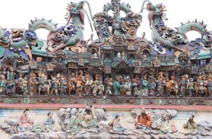 Saigon’s Chinatown Free Walking Tour